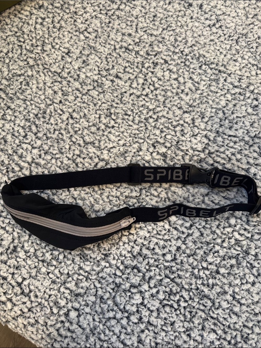 SPIbelt Black Running Belt with Reflective Zipper